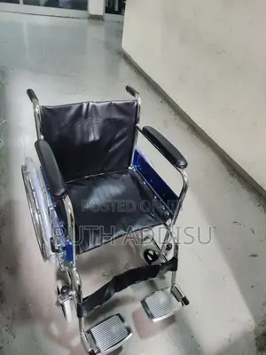 Foldable Wheelchair丸及amazing Giss Wheelchair建築wheelchair陳列wheelchair