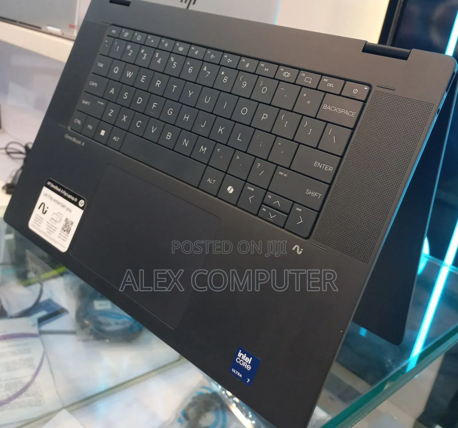 New Laptop HP OmniBook X Flip 14" 16GB Intel Core Ultra 7 SSD 1T
