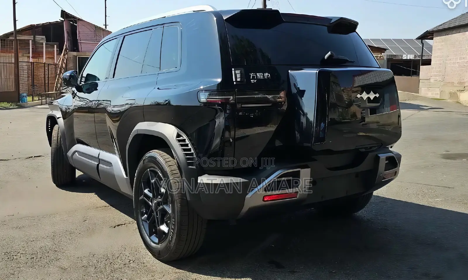 New BYD Leopard 8 2.0 Hybrid AWD 2025 Black