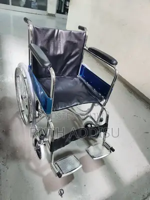 Calf Support Medical Wheelchair庫房wheelchair堥那almunium Wheelchair