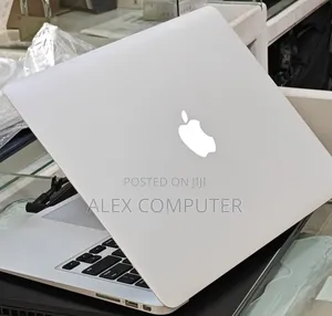 Photo - New Laptop Apple MacBook Air 2015 8GB Intel Core I5 SSD 256GB