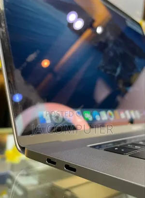 New Laptop Apple MacBook Pro 2019 64GB Intel Core I9 SSD 1T