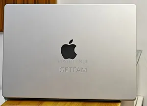 New Laptop Apple MacBook Pro M1 16GB Intel Core M2 SSD 512GB