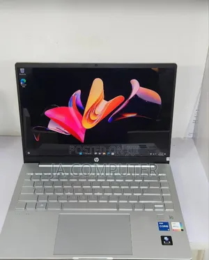 Photo - New Laptop HP Pavilion 15 16GB Intel Core I5 SSD 1T