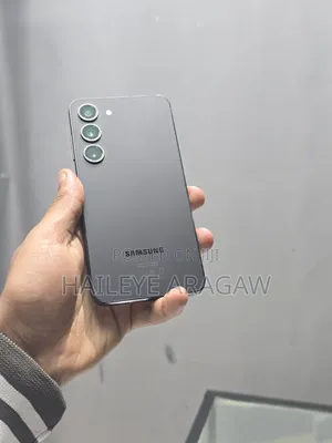 Photo - New Samsung Galaxy S23 256 GB Black