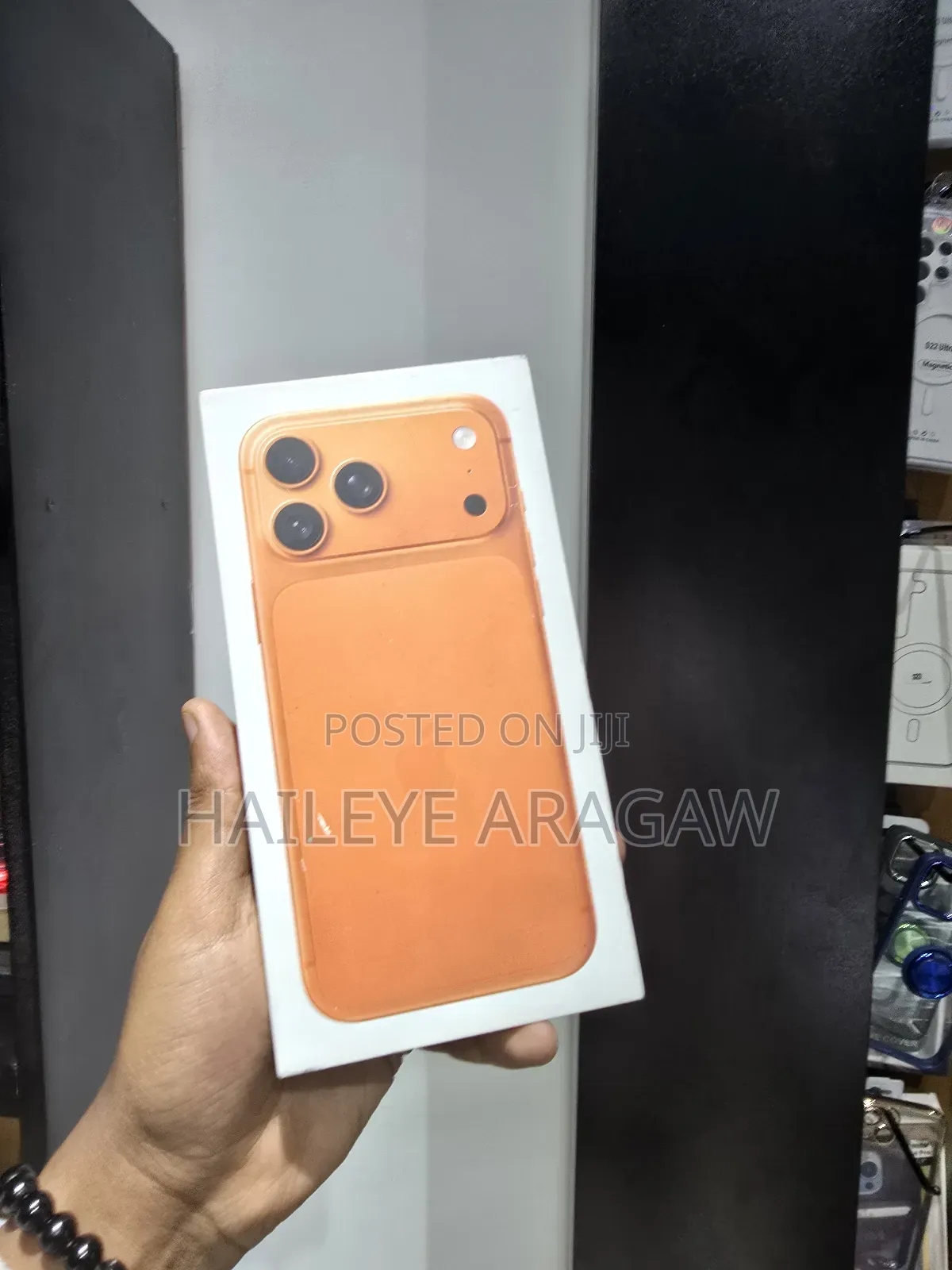 New Apple iPhone 17 Pro Max 256 GB Orange