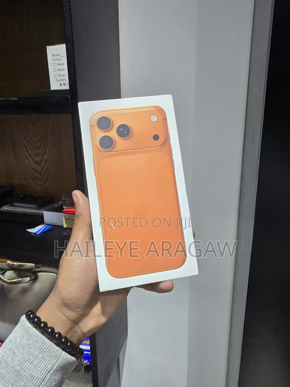 New Apple iPhone 17 Pro Max 256 GB Orange