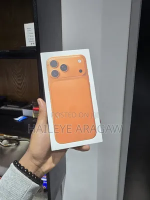 New Apple iPhone 17 Pro Max 256 GB Orange