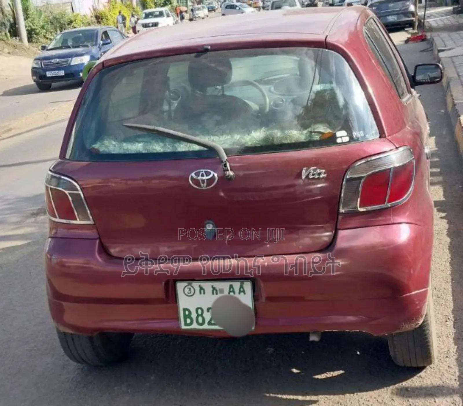 Toyota Vitz 2000 Burgundy