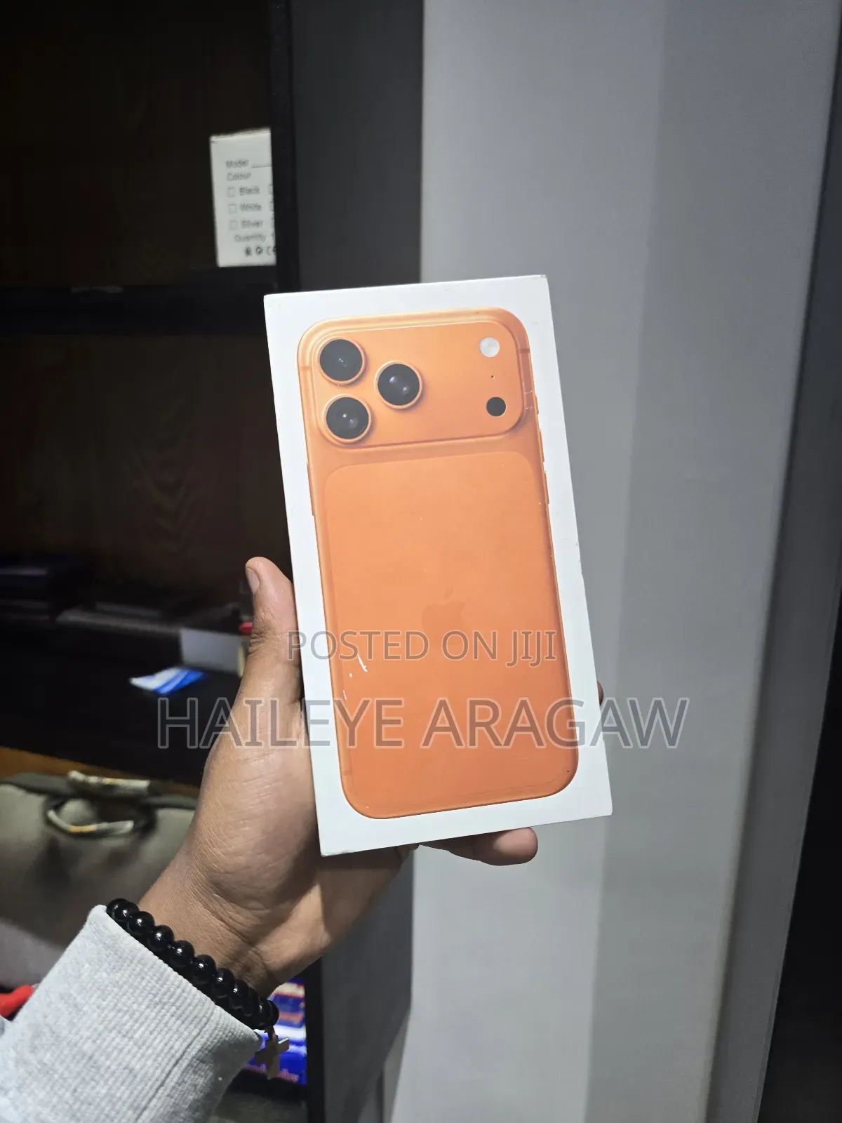 New Apple iPhone 17 Pro Max 256 GB Orange