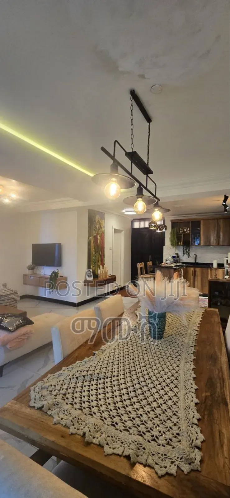 Furnished 2bdrm Condo in አያት 40/60 ኮንዶሚኒየም, Bole for sale