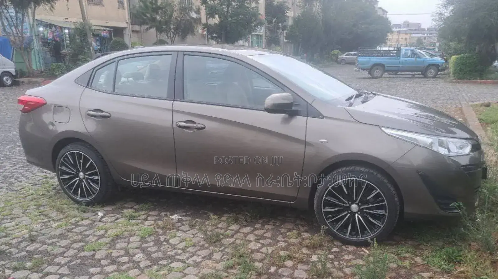 Toyota Yaris 2020 Purple