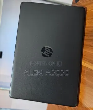 New Laptop HP Stream Notebook 8GB Intel Core I5 SSD 256GB