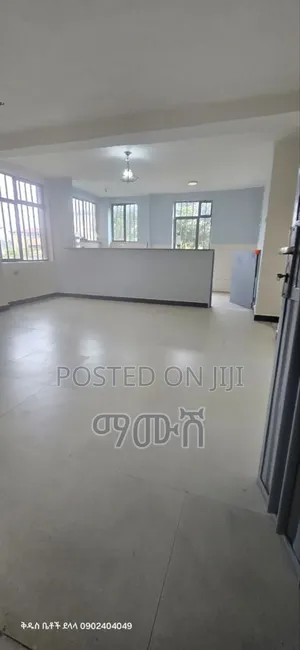 Furnished 3bdrm Condo in ቦሌ አራብሳ ኮንዶሚኒየም, Bole for sale