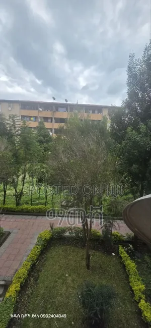 Furnished 3bdrm Condo in ቦሌ አራብሳ ኮንዶሚኒየም, Bole for sale