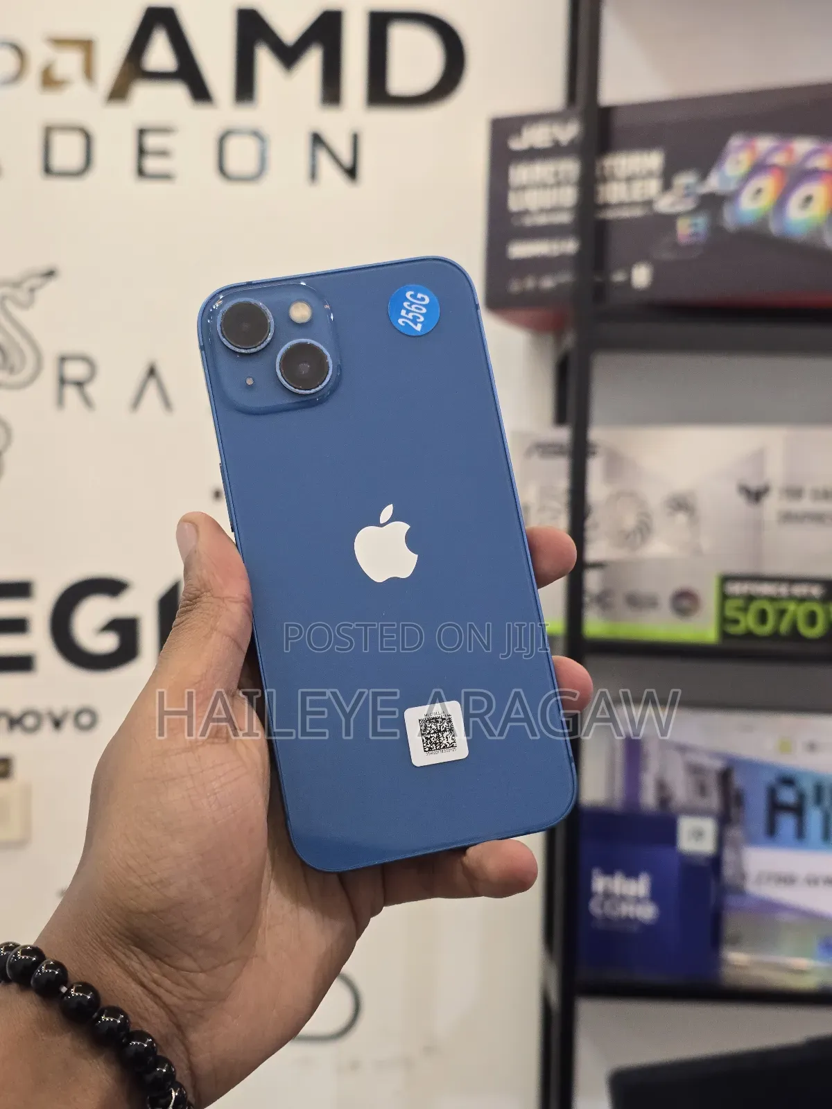 New Apple iPhone 13 256 GB Blue