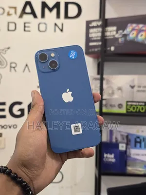 New Apple iPhone 13 256 GB Blue