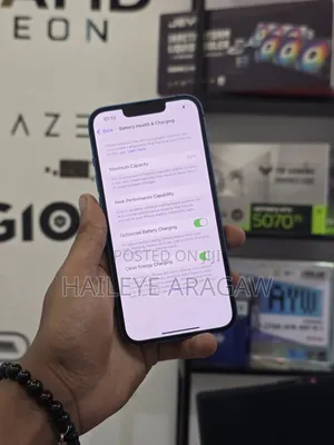 New Apple iPhone 13 256 GB Blue