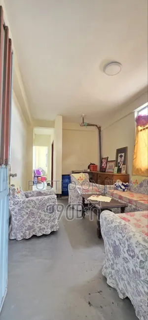 Photo - 1bdrm Condo in ቦሌ አራብሳ ኮንዶሚኒየም, Bole for sale
