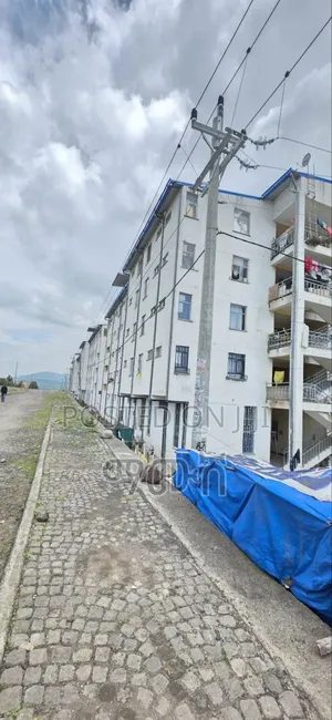 1bdrm Condo in ቦሌ አራብሳ ኮንዶሚኒየም, Bole for sale