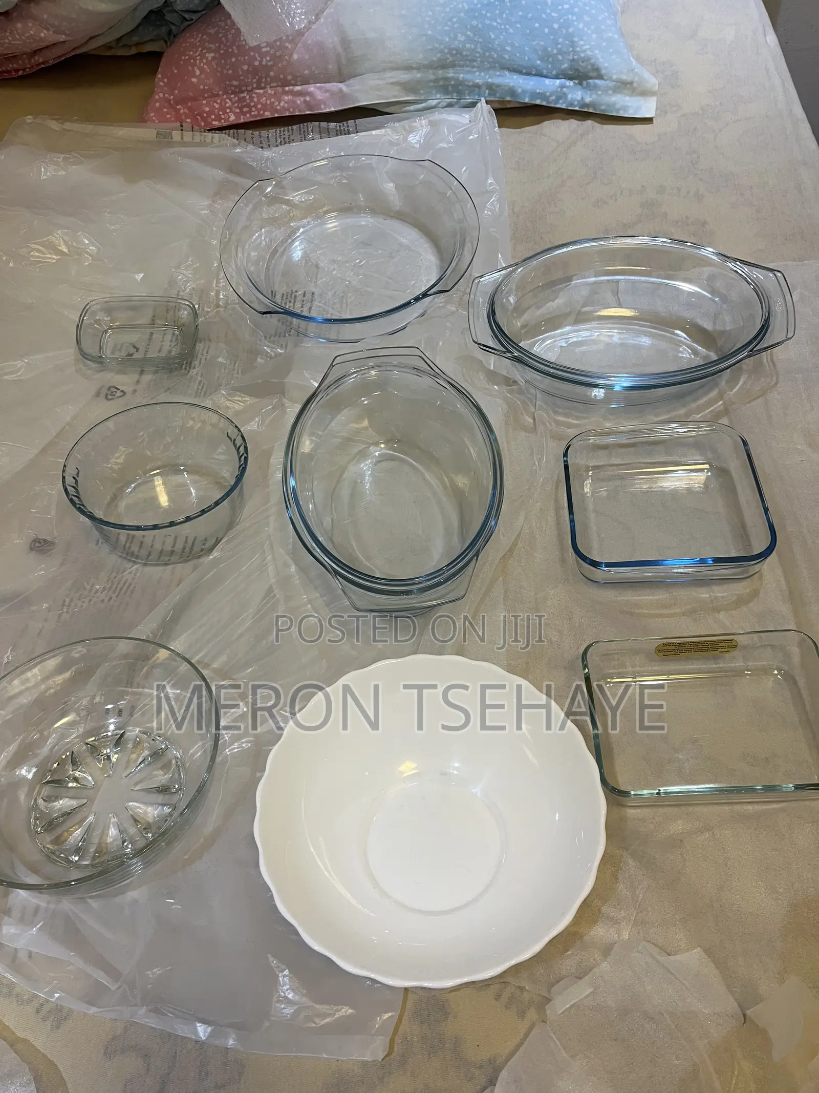 Pyrex Bowls for Cooking and Heating
