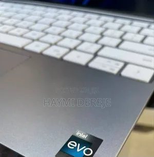 New Laptop Dell XPS 15 8GB Intel Core I5 SSD 512GB