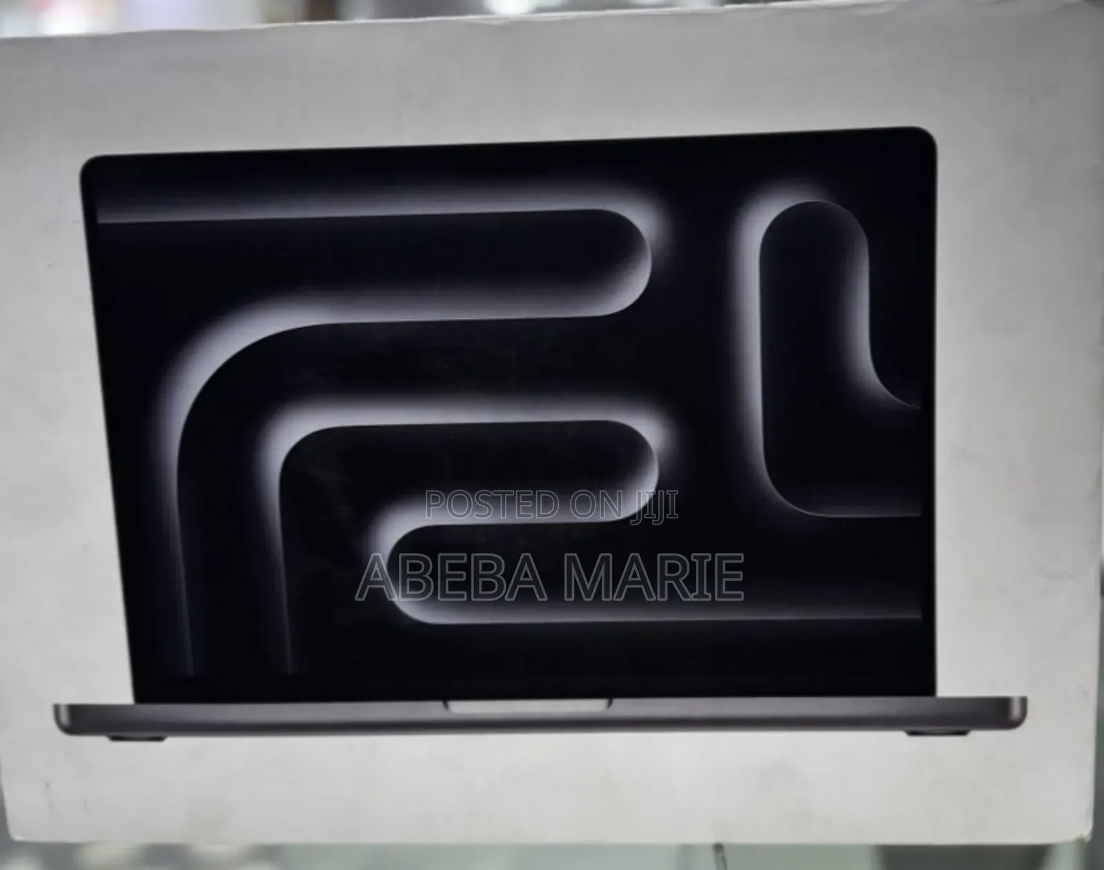 New Laptop Apple MacBook Pro 2023 M3 14-Inch 8GB Apple M3 Pro SSD 512GB