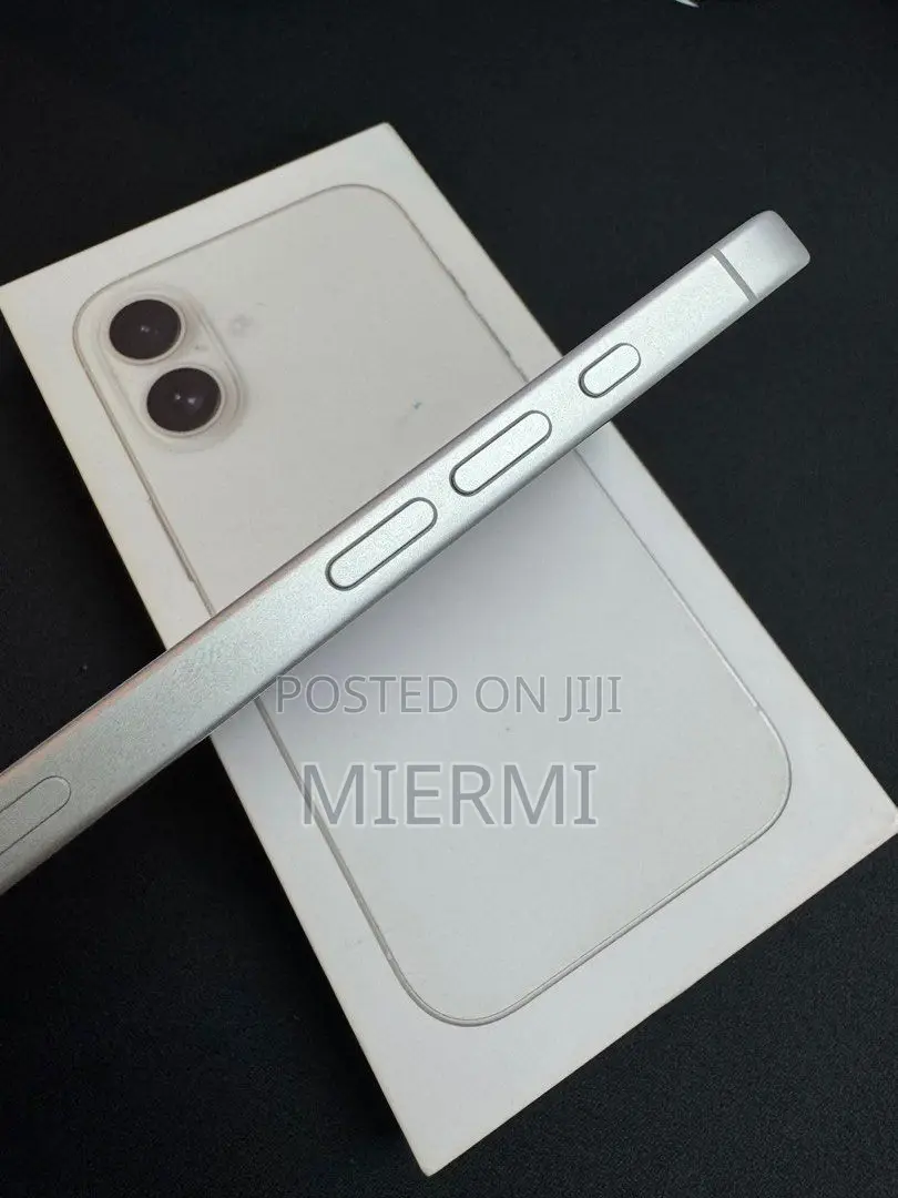 New Apple iPhone 16 256 GB White