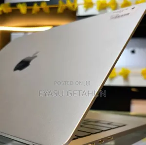 New Laptop Apple MacBook Air 2024 M3 13-Inch 16GB Apple M3 SSD 512GB