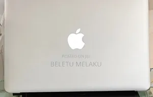 New Laptop Apple MacBook Air 2017 8GB Intel Core I5 SSD 256GB