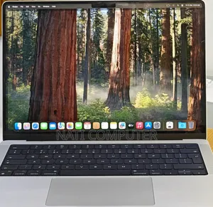 New Laptop Apple MacBook Pro M1 16GB Intel Core I7 SSD 1T