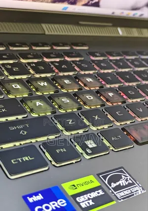 New Laptop Asus ROG Strix G15 16GB Intel Core I9 SSD 1T