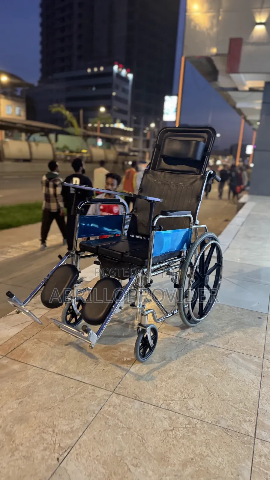 Toilet Wheelchair手wheelchair 卜wheelchair 山wheelchair 手wheelchair 手whee