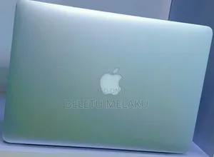 New Laptop Apple MacBook Air 2017 8GB Intel Core I5 SSD 128GB