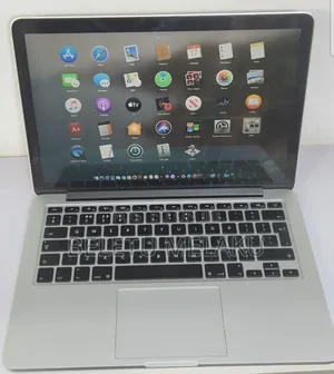 New Laptop Apple MacBook Pro 2015 8GB Intel Core I5 SSD 256GB