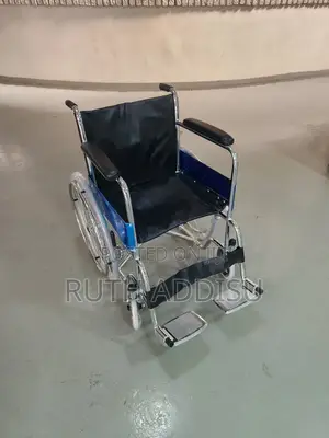 Medical Wheelchair奔馳foldable Strong Almunium Wheelchair建築wheelchair