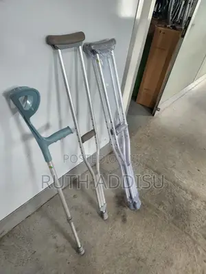 Axillary Bilateral Crutches煞車medical New Packed Crutches押送axillary