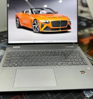 New Laptop Lenovo Yoga 700 32GB AMD Ryzen 5 SSD 512GB