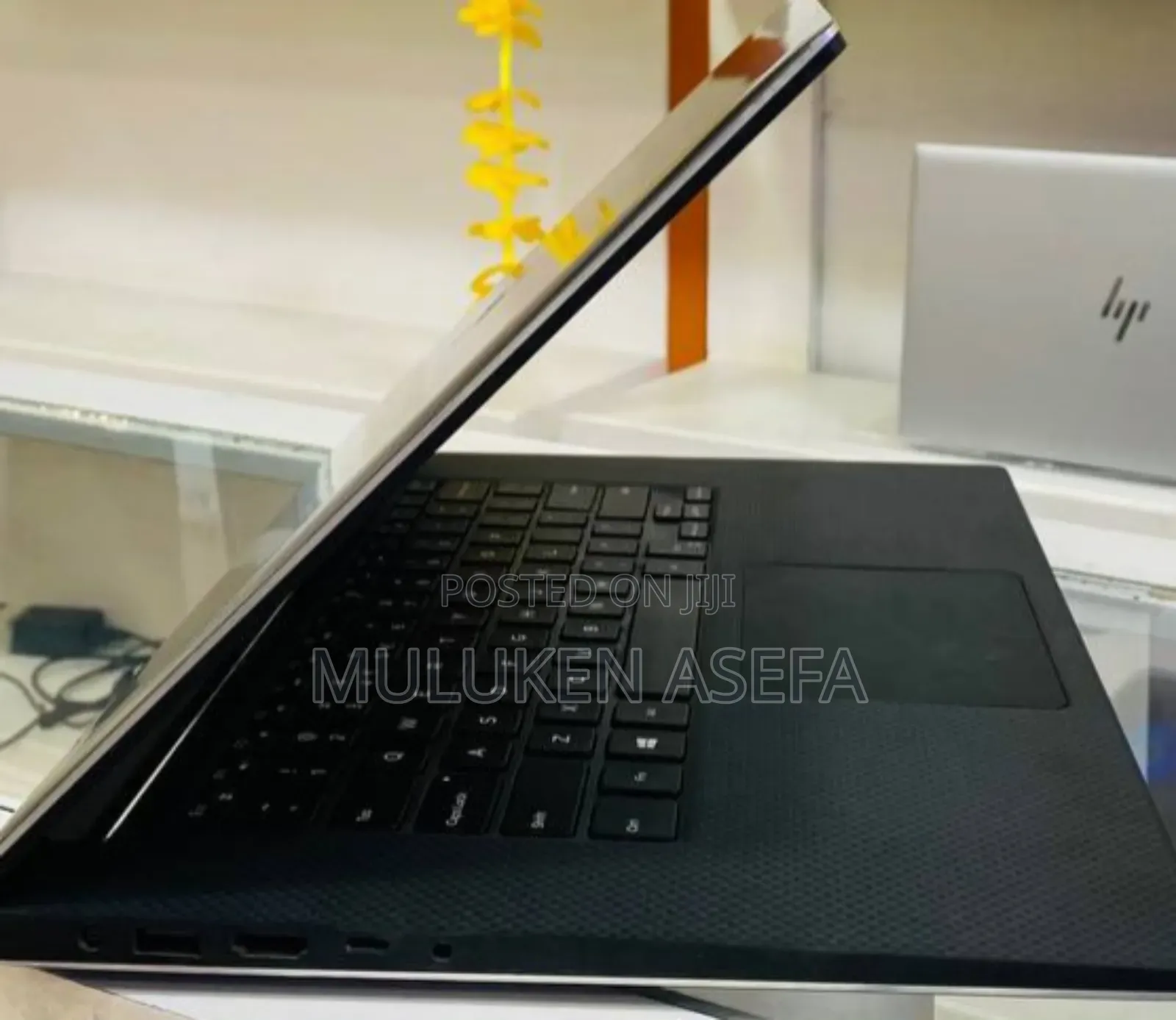 New Laptop Dell Precision 5570 16GB Intel Core I7 SSD 512GB