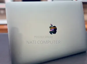 Photo - New Laptop Apple MacBook Pro 2017 8GB Intel Core Ultra 9 SSD 512GB