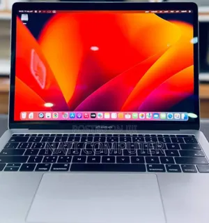 New Laptop Apple MacBook Pro 2017 8GB Intel Core Ultra 9 SSD 512GB