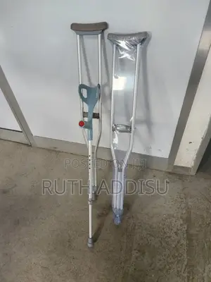 Photo - Axillary Bilateral Crutches奔跑medical Crutches New网就new Pair Crutches