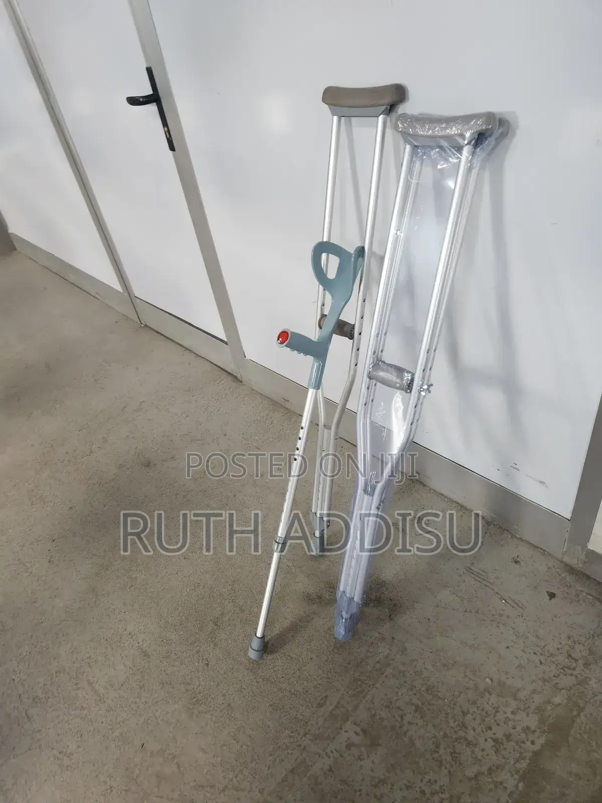 Axillary Bilateral Crutches奢望brand New Almunium Crutches旯麼crutches New