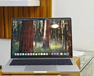 New Laptop Apple MacBook Pro M1 16GB Apple M1 Pro SSD 1T