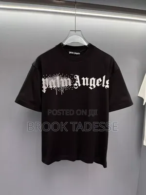  Custom Graphic Tees – Bold Stylish Designs