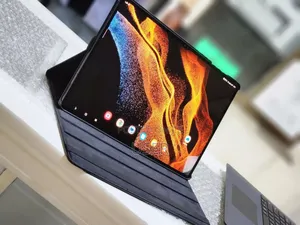 New Samsung Galaxy Tab S8 Ultra 256 GB