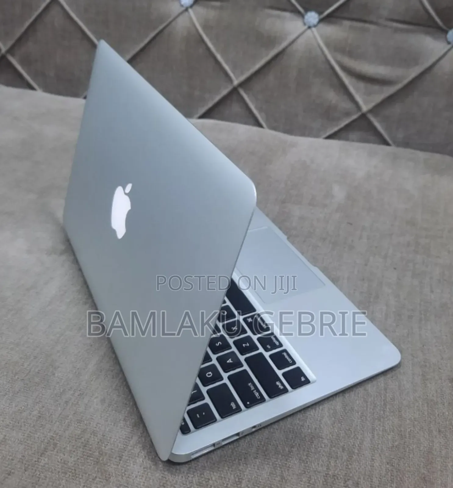 New Laptop Apple MacBook Air 2015 4GB Intel Core I5 SSD 128GB