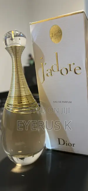 Photo - Dior Perfume