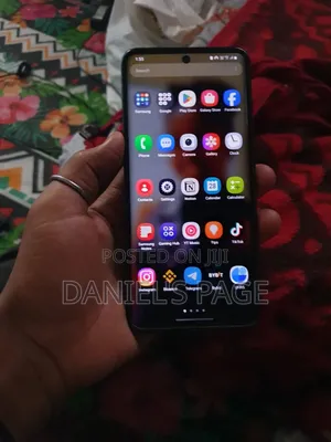 New Samsung Galaxy S20+ 5G 256 GB Black