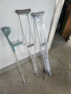 Crutches Axillary Bilateral蝨較axillary Bilateral Crutches 暸我rutches New